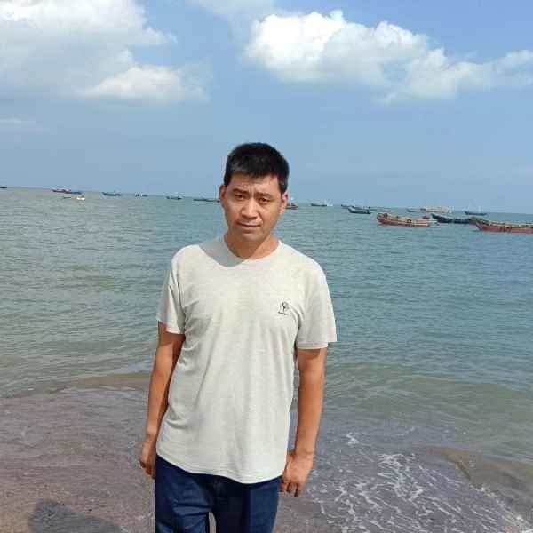 44岁岁辽宁单身帅哥 - 儋州吉缘网
