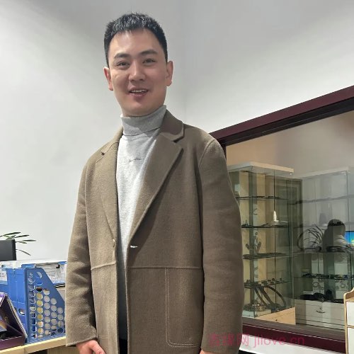 32岁岁四川单身帅哥 - 儋州吉缘网